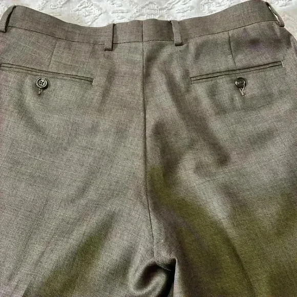 Chaps 100% wool brown dress slacks. Men’s size 33x30 - Picture 8 of 8